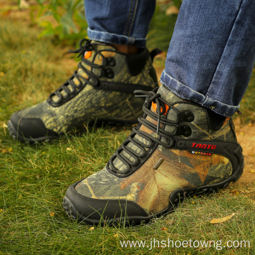 Camouflage high-top outdoor hiking shoes